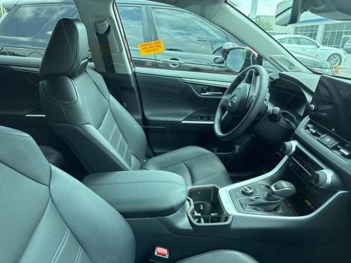 2024 Toyota RAV4 Hybrid Limited