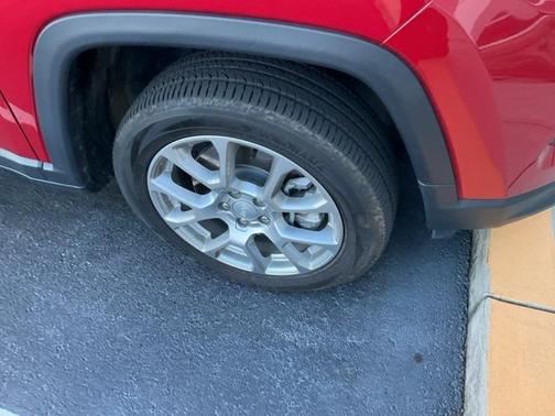2024 Jeep Compass Latitude Lux
