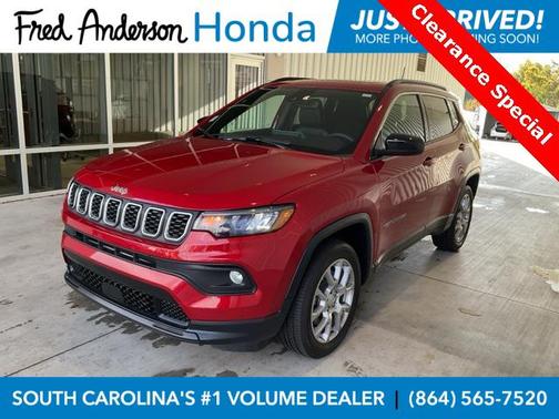 2024 Jeep Compass Latitude Lux