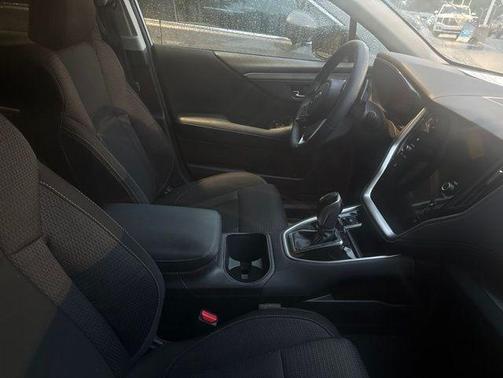 Ice Silver Metallic 2024 Subaru Outback Premium