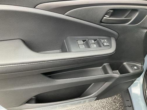 2025 Honda Ridgeline Sport