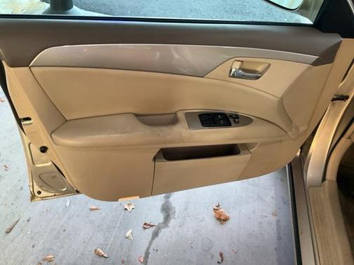 2006 Toyota Avalon XL