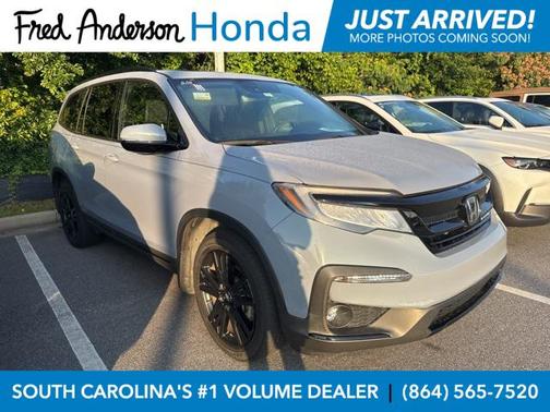 2022 Honda Pilot AWD Black Edition