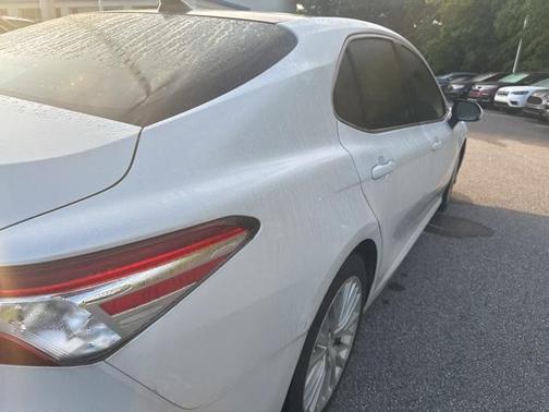 2020 Toyota Camry XLE