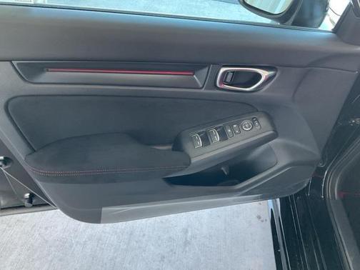 2025 Honda Civic Type R Base