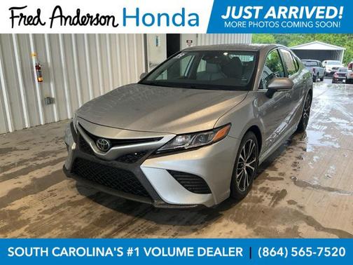 2019 Toyota Camry SE