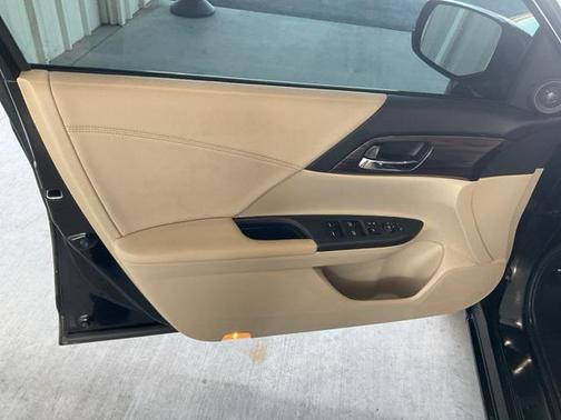 2017 Honda Accord Hybrid Base