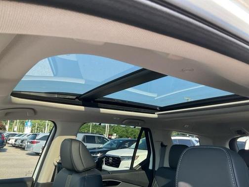 2025 Honda Pilot Touring 8-Passenger