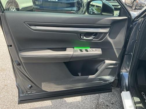 2025 Honda CR-V LX 2WD