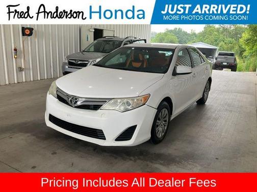 Super White 2014 Toyota Camry LE