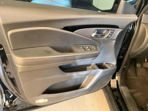 2022 Honda Ridgeline Black