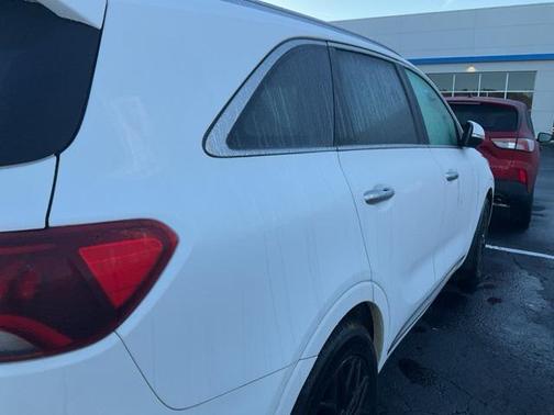 2019 Kia Sorento SX
