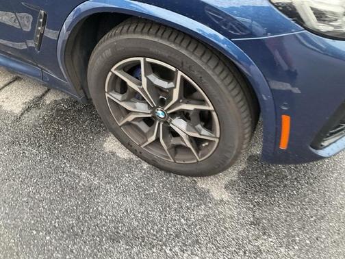 2023 BMW X3 M40i