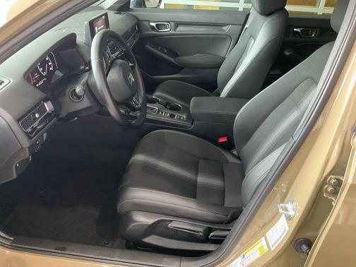 Sand Dune Pearl 2025 Honda Civic Sport