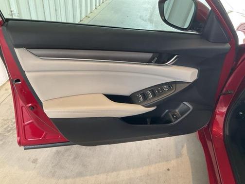 2022 Honda Accord LX 1.5T