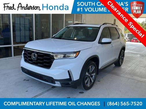 2025 Honda Pilot Touring 8-Passenger