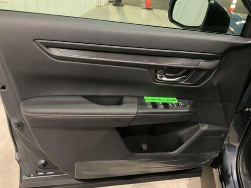 Meteorite Gray Metallic 2026 Honda CR-V Hybrid Sport FWD