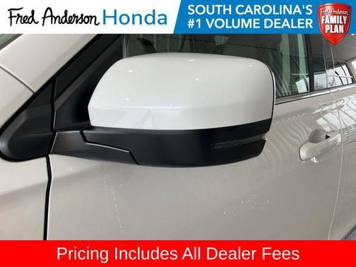 Platinum White Pearl 2026 Honda Pilot Touring 8-Passenger
