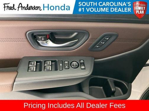Platinum White Pearl 2026 Honda Pilot Touring 8-Passenger