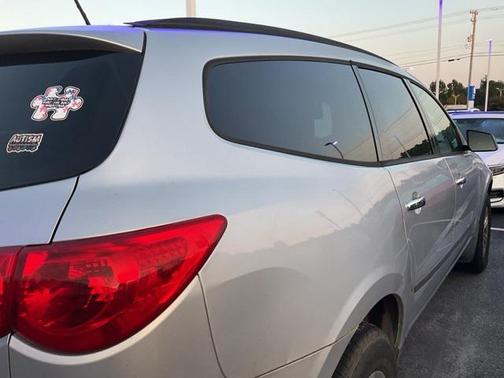 2012 Chevrolet Traverse LS