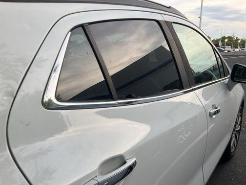 Summit White 2019 Buick Encore Preferred