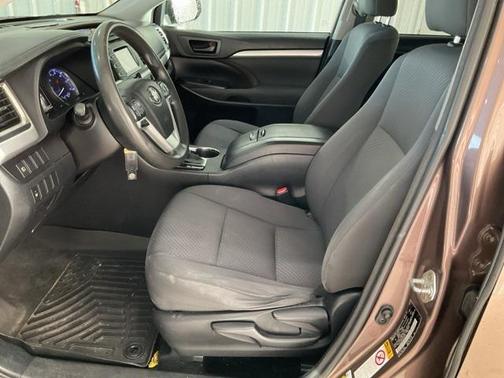 2018 Toyota Highlander LE I4