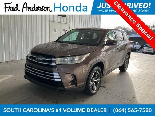 2018 Toyota Highlander LE I4