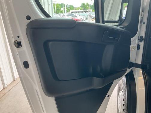 2024 RAM ProMaster 2500 Tradesman
