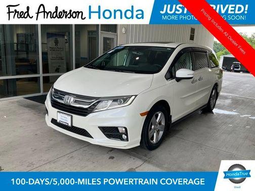 White Diamond Pearl 2019 Honda Odyssey EX-L