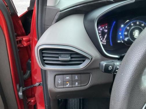 2020 Hyundai SANTA FE SEL 2.4