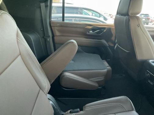 2023 Chevrolet Suburban 4WD High Country