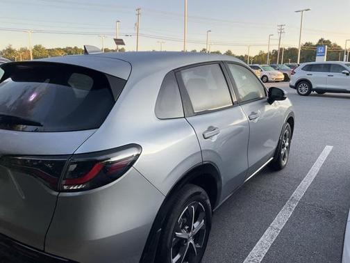 2024 Honda HR-V EX-L