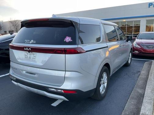 2022 Kia Carnival LXS