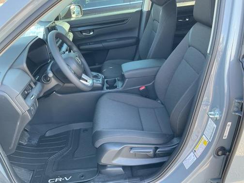 2025 Honda CR-V LX 2WD