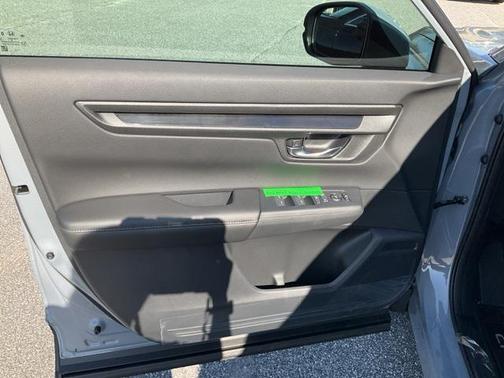 2025 Honda CR-V LX 2WD