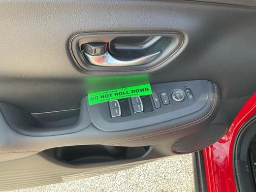 2025 Honda HR-V 2WD Sport