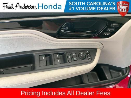 Radiant Red Metallic II 2026 Honda Odyssey Elite