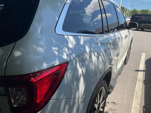 2020 Honda Pilot AWD Elite