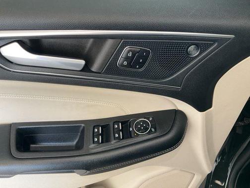 FORGED GREEN 2023 Ford Edge Titanium