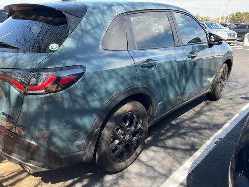 2024 Honda HR-V 2WD Sport