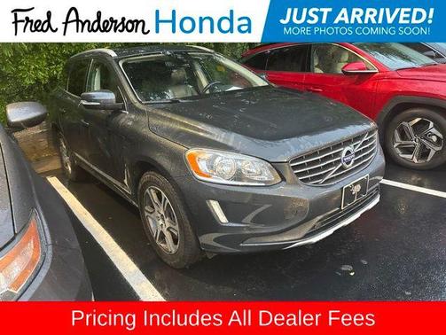 Gray Metallic 2015 Volvo XC60 T6