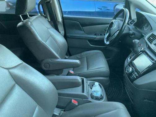 2016 Honda Odyssey Touring Elite