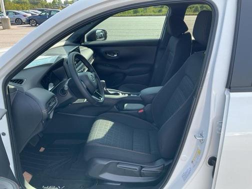 2025 Honda HR-V AWD Sport
