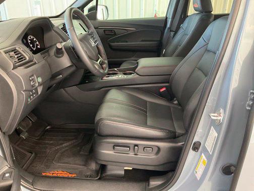 Sonic Gray Pearl 2026 Honda Ridgeline TrailSport+