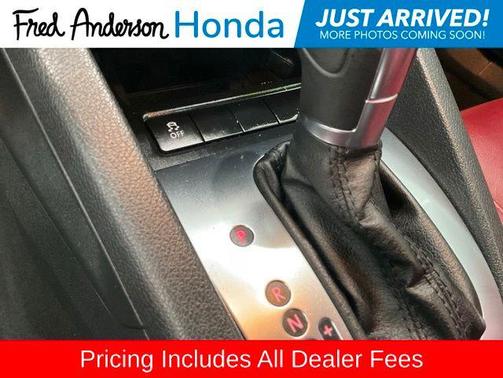 Indium Gray Metallic 2012 Volkswagen Eos Lux
