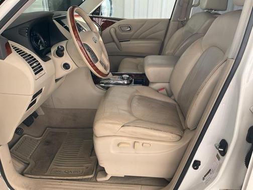 2016 INFINITI QX80 Base