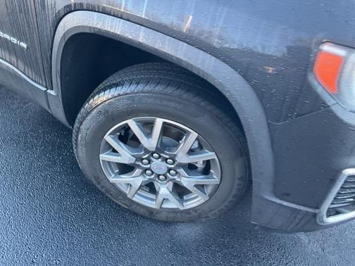 2023 GMC Acadia FWD SLT