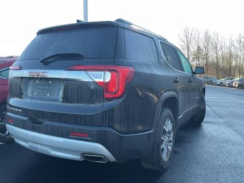 2023 GMC Acadia FWD SLT