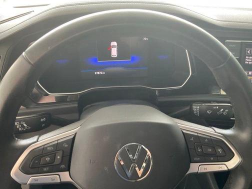 Platinum Gray Metallic 2024 Volkswagen Jetta 1.5T Sport