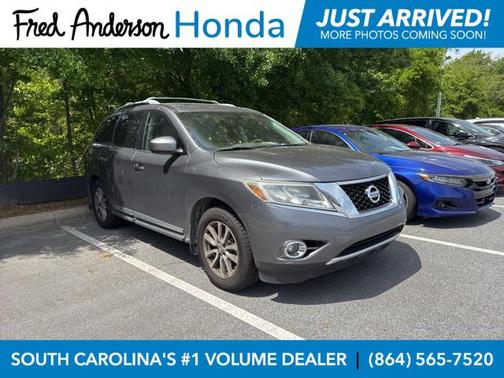 2015 Nissan Pathfinder SL